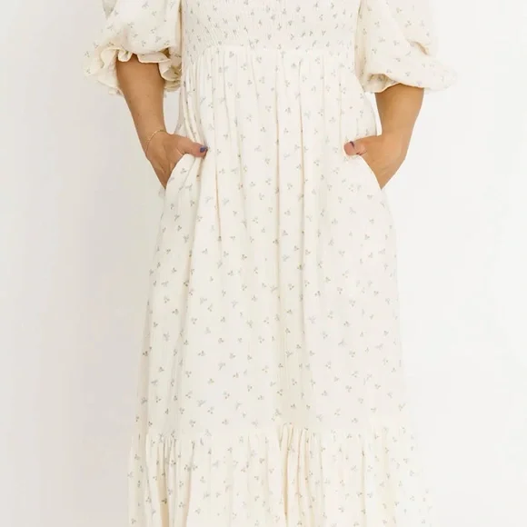 Chic Off-Shoulder Cream Maxi Dress - Picture 4 of 6